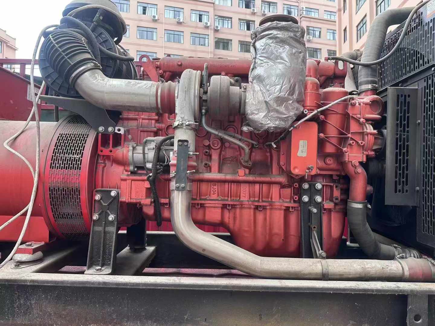 上林如何选择适合 600kW 柴油发电机组的过载保护器？