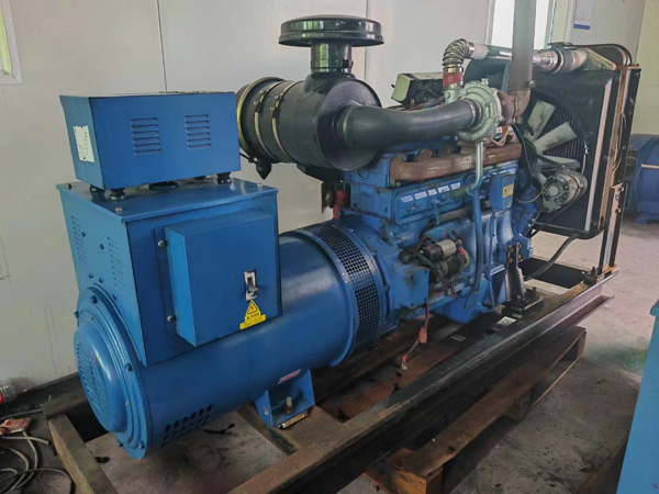 上林100kW柴油发电机组使用多级机油有哪些优缺点？